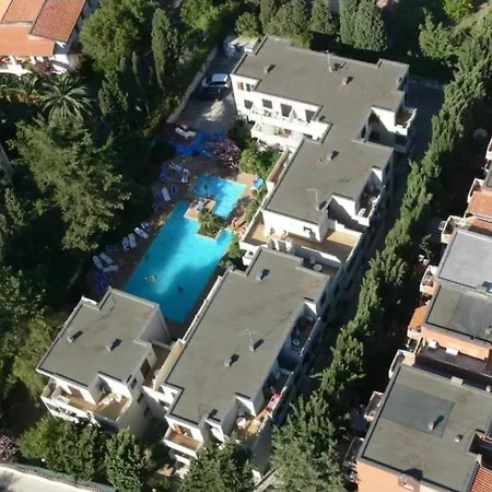 - Mare A 2 Passi - Casa Grande Con Piscina E Wifi *