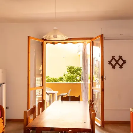 - Mare A 2 Passi - Casa Grande Con Piscina E Wifi * 알게로