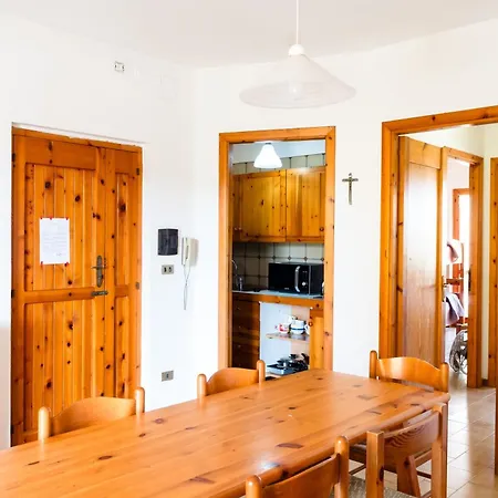 Apartment - Mare A 2 Passi - Casa Grande Con Piscina E Wifi *