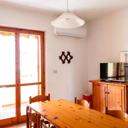 Apartment - Mare A 2 Passi - Casa Grande Con Piscina E Wifi