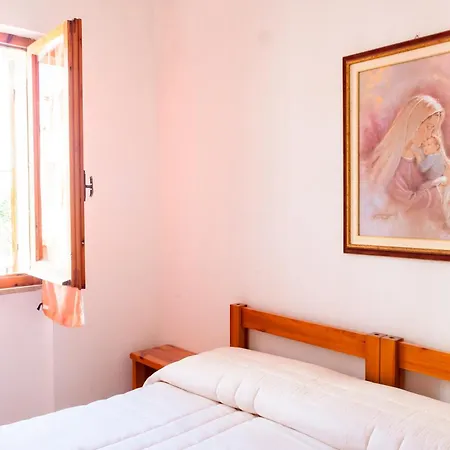 - Mare A 2 Passi - Casa Grande Con Piscina E Wifi * 알게로